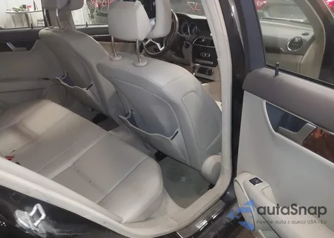 2013 Mercedes-Benz C 300 Sport 4Matic from USA, damaged, VIN WDDGF8AB2DR294312